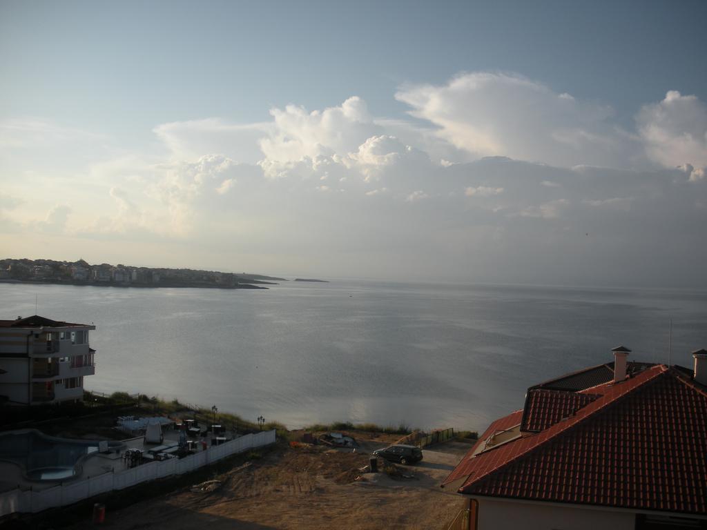 Family Hotel Coral Sozopol Exterior foto